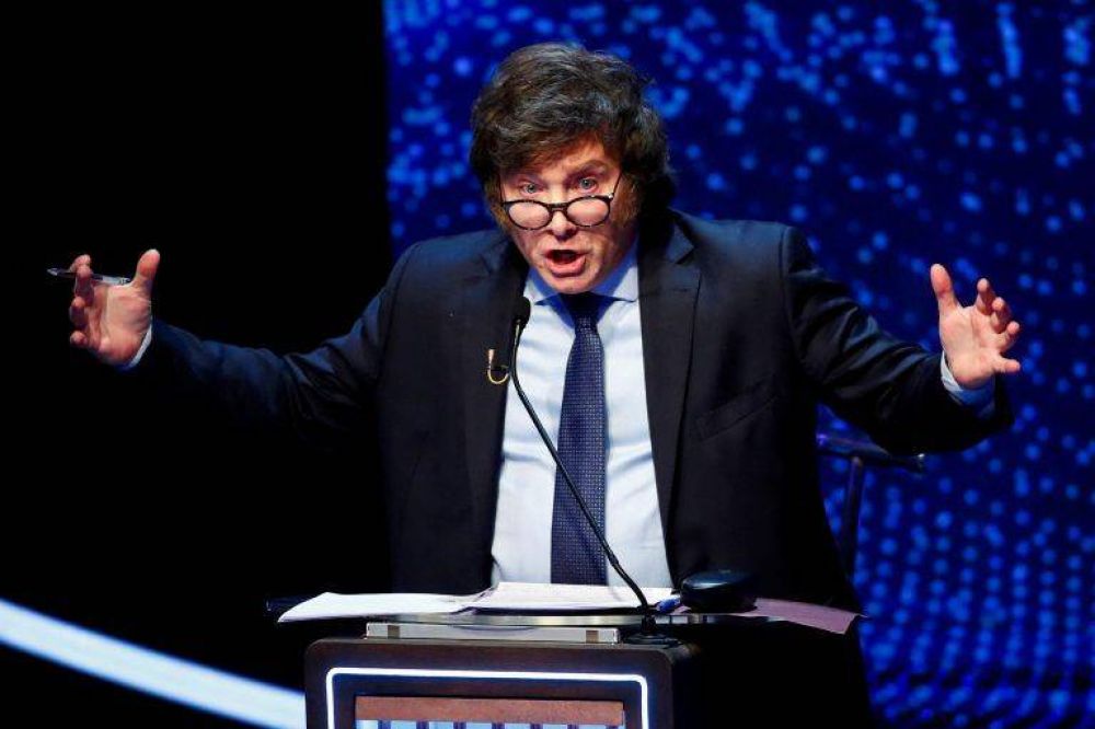 Milei ratific� que Mor�n ser�a su secretario de Trabajo y asegur� que la idea de Barrionuevo funcionario �es una mentira de Bullrich�