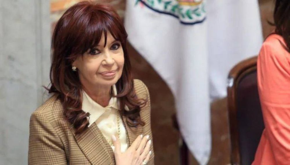 Cristina record� un video de 2011 donde hablaba de regular la econom�a para evitar la 