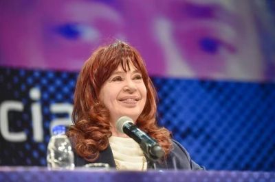 Cristina Kirchner en modo monitoreo: los llamados y reuniones en medio de la suba del dlar y el escndalo Insaurralde