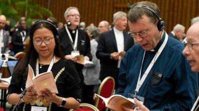 La Asamblea sinodal oró por la paz en Medio Oriente