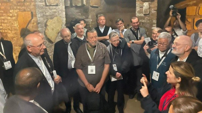 Los sinodales peregrinaron a las catacumbas, ra�ces del cristianismo