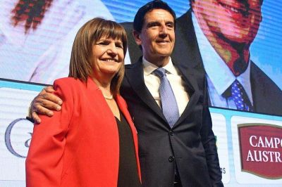 Patricia Bullrich se pega a los gobernadores electos para recuperar votos perdidos