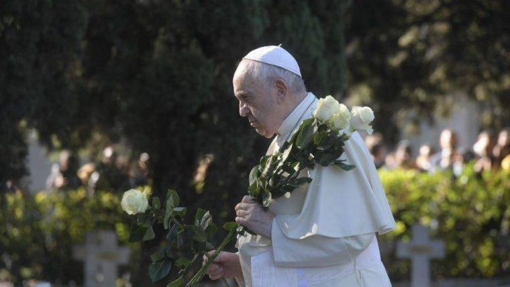 El Papa celebrar� el 2 de noviembre la Misa por los difuntos en el Rome War Cemetery