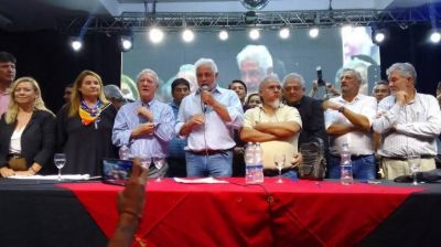 El peronismo salteño celebró un 17 de octubre con clima electoral