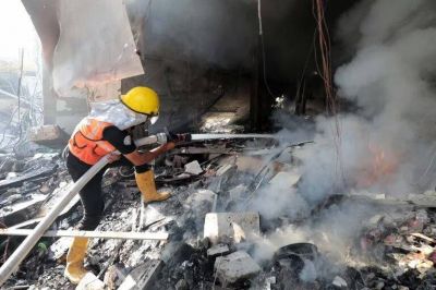 El Gobierno condenó el ataque que destruyó un hospital en Franja de Gaza y ofreció ayuda humanitaria