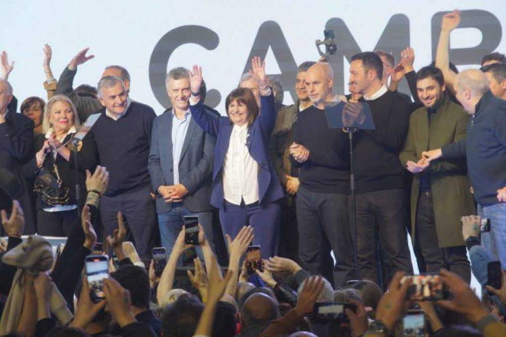 Patricia Bullrich cierra su campa�a en Lomas de Zamora junto a Macri y Larreta
