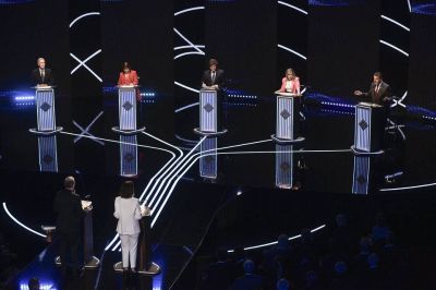 El nuevo sistema pol�tico que surgir� de las elecciones: el mapa de Massa y el de Milei