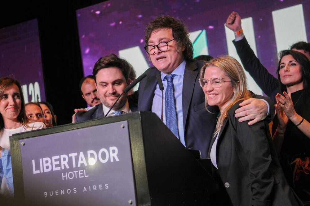 Milei juega todas las cartas a la alianza con la casta
