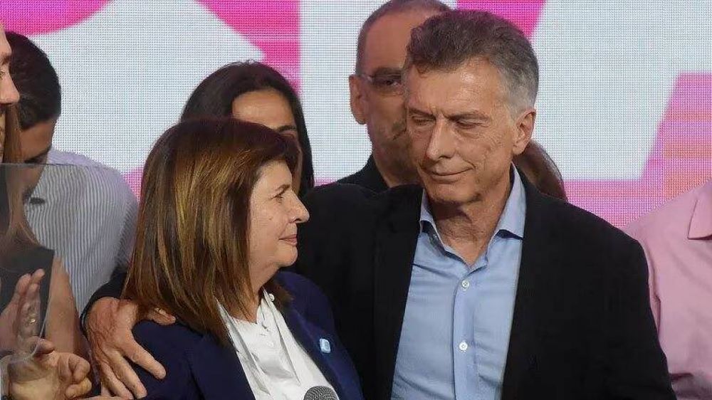 Elisa Carri�: �Macri siempre jug� con Milei�