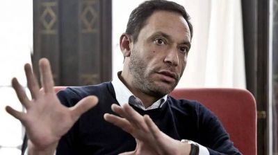 La Coalici�n C�vica anunci� que no apoyar� ni a Massa ni a Milei: 