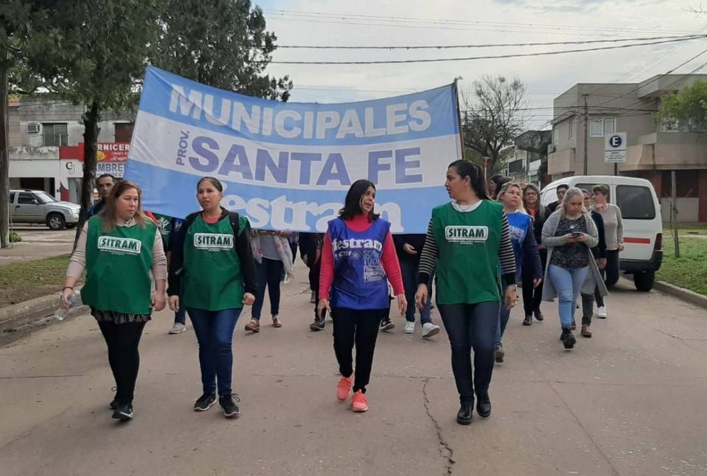 El sindicato de municipales de San Lorenzo Sitram paraliza dos das a dos municipios y tres comunas de Santa Fe en reclamo salarial