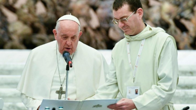 El Papa critica duramente las 