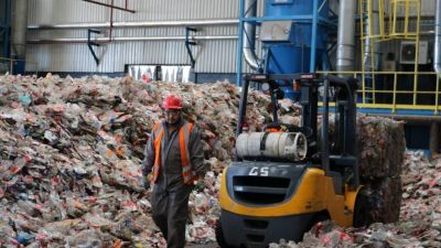 Con el respaldo de Arca, PetStar se convirti� en menos de 10 a�os en la mayor planta de reciclaje
