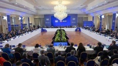Ucrania. Parolin: Encontrar una soluci�n al conflicto es responsabilidad de todos