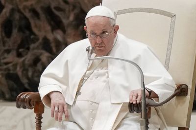 Francisco abre su coraz�n y pide oraciones para cumplir con su misi�n