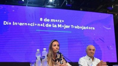 La Red Intersindical Contra la Violencia Laboral pidi por la reincorporacin de Sabrina Paredes