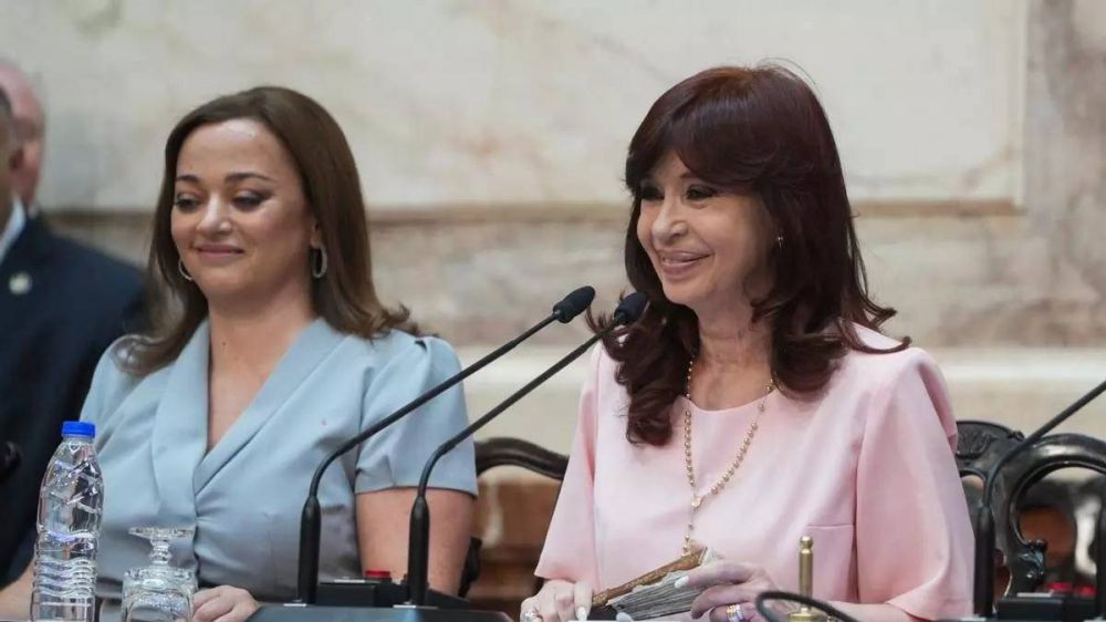 Con Cristina Kirchner al frente, Milei en su banca y Juntos por el Cambio dividido, el Congreso oficializa el balotaje