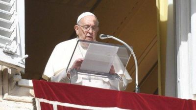 'Practicar lo que predicamos y ser testigos cre�bles del Evangelio', pidi� el Papa