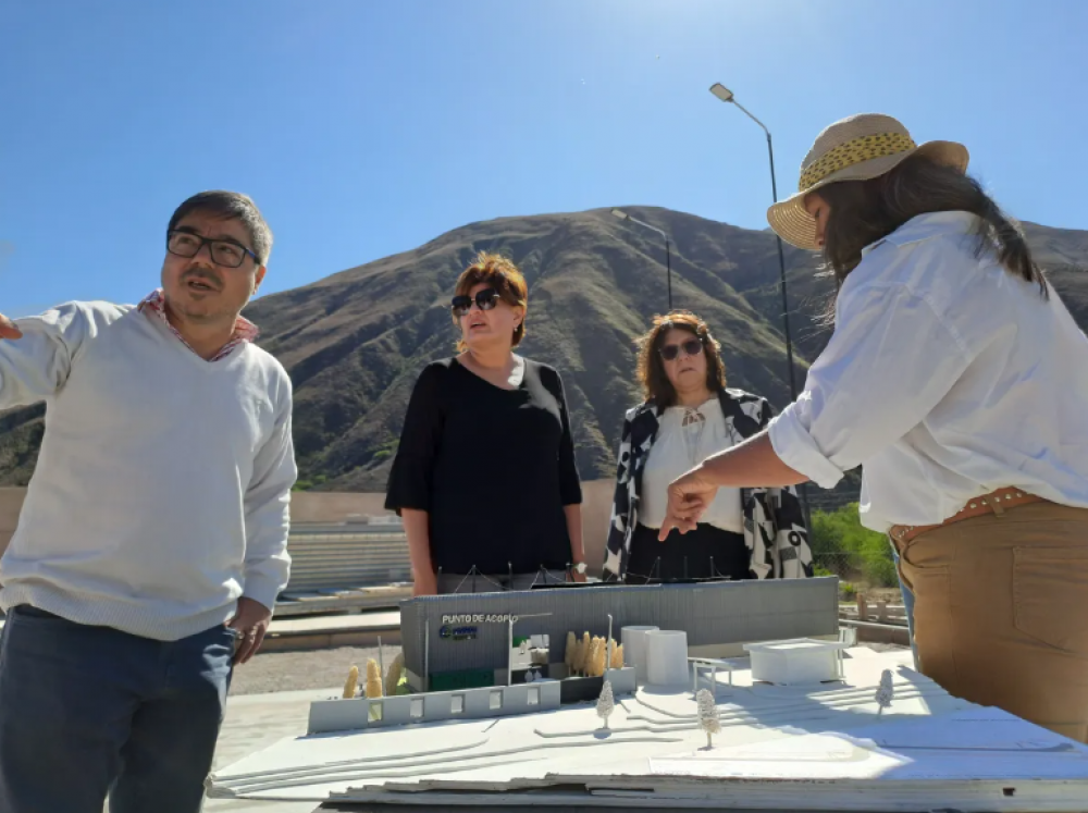Medio ambiente: avanza la construcci�n de un Punto de Acopio en Volc�n