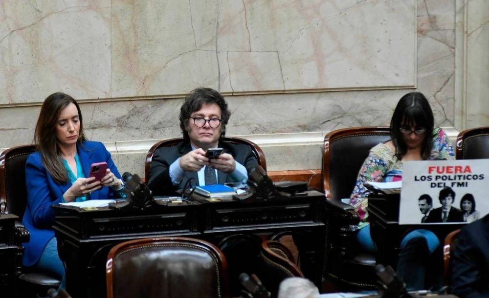Ocho legisladores bonaerenses electos por La Libertad Avanza rechazaron el acuerdo con Macri: 