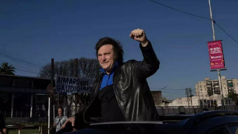 Economistas advierten que elecci�n de ultraderechista Milei puede provocar mayor �devastaci�n� en Argentina