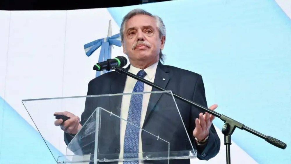 Alberto, lejos de la campaa, pidi por los rehenes argentinos