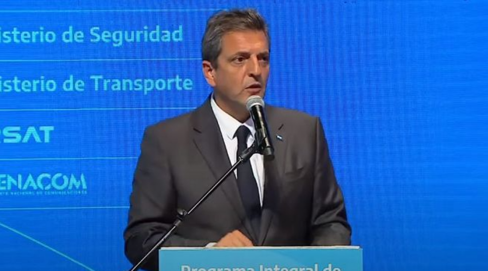 Massa le envi� un gui�o a las provincias: 