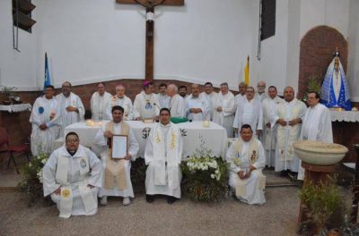 El clero de Goya recordó a los sacerdotes fallecidos de la diócesis