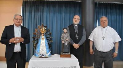 Los obispos argentinos felicitan al presidente electo y rezan por él