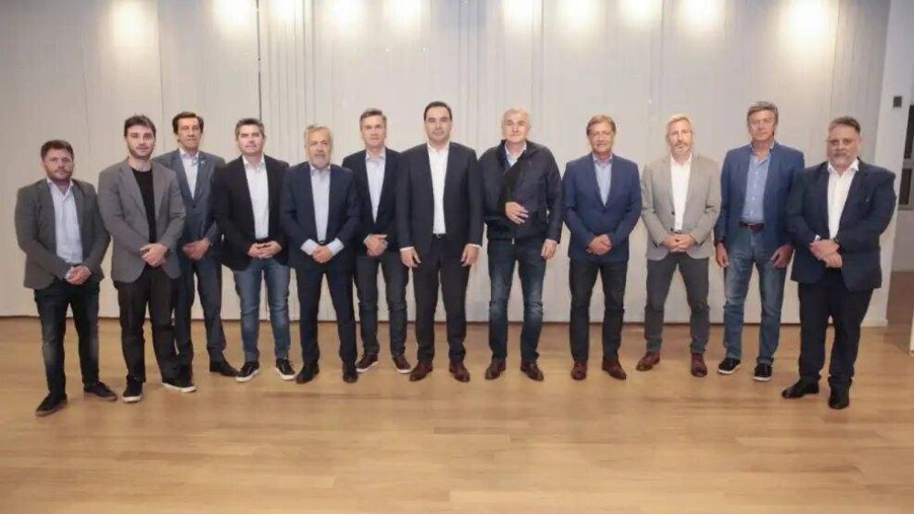 Los gobernadores de JxC: entre la prescindencia y el pliego de condiciones para negociar con Milei