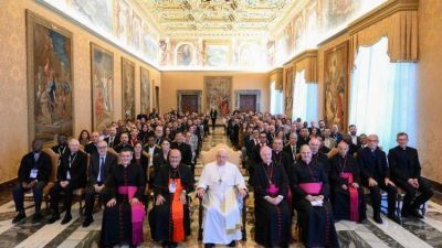 El Papa: Las maravillas florecen de las diferencias, no de la uniformidad