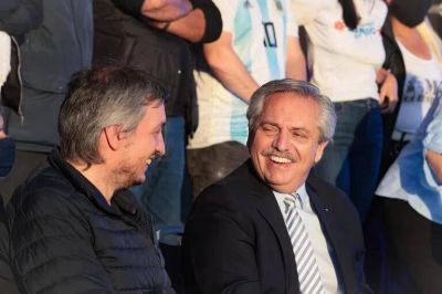 Alberto Fernández criticó a Daniel Scioli por su posible continuidad como embajador bajo la presidencia de Javier Milei: “Eso es imposible”