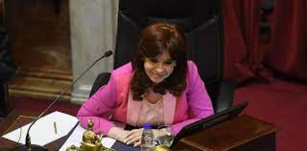 Cristina Kirchner: La presidencia provisional del Senado y la de Diputados corresponde a La Libertad Avanza