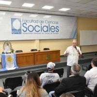 Ante referentes sociales, Mons. Lugones destac la importancia de escucharse
