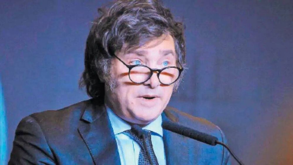 Javier Milei les respondi a los gobernadores por el aguinaldo: 