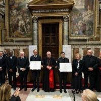Premio Ratzinger. Blanco y Torralba: Fe y razón, las notas del Mozart de la teología
