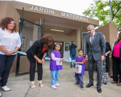 En San Pedro, el gobernador Morales puso en funcionamiento un nuevo Jardn Maternal