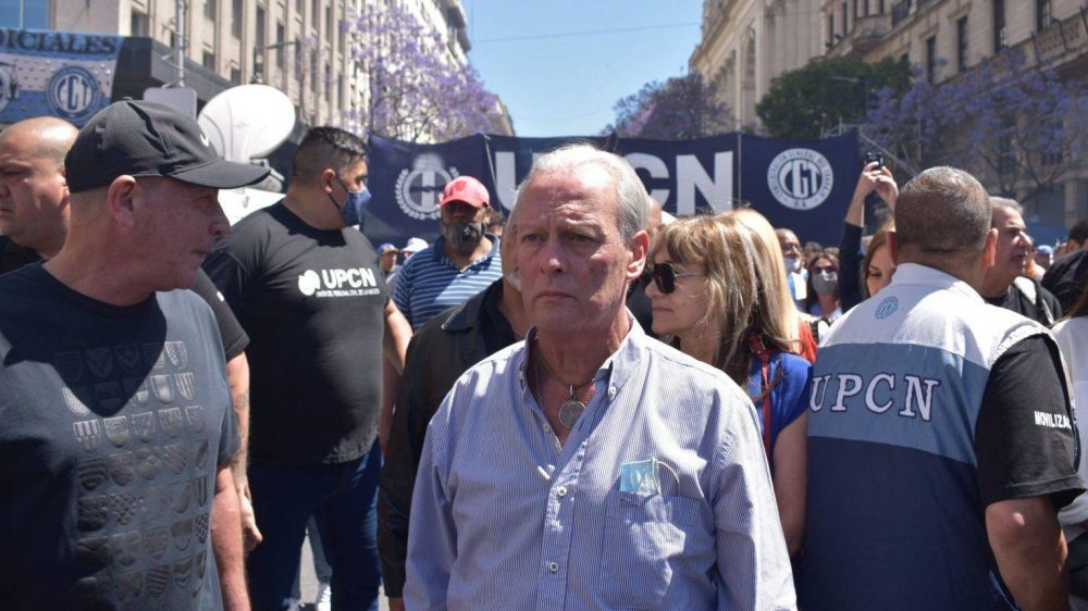 Andrs Rodrguez reconoci que Milei todava no llam a la CGT y le avis que Argentina no da para recortar empleo