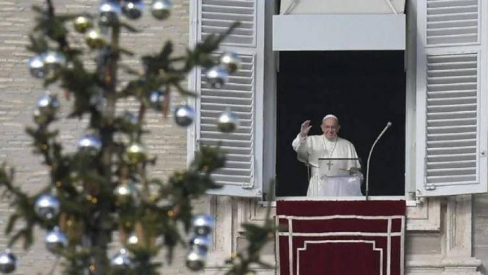 'Ser voces creíbles que testimonien la venida de Jesús', pidió el Papa en el Ángelus