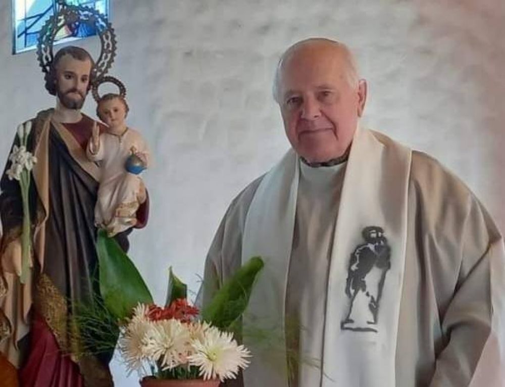 Dolor por el fallecimiento del Padre Justino Fernández