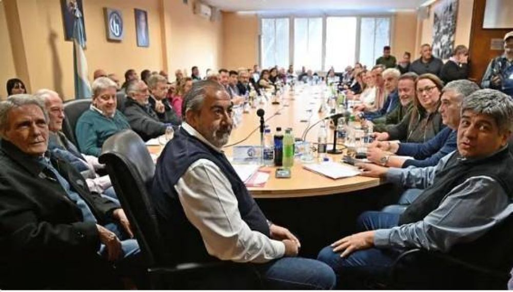 La CGT llam� a una reuni�n de urgencia para analizar los anuncios econ�micos de Caputo