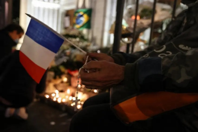 En la Francia laica, la juventud pide mayor tolerancia con las religiones