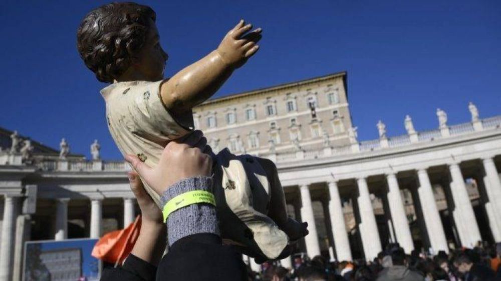 El Papa, �ngelus: �Imitad a Juan Bautista para ser esa �l�mpara que brilla� para los dem�s�