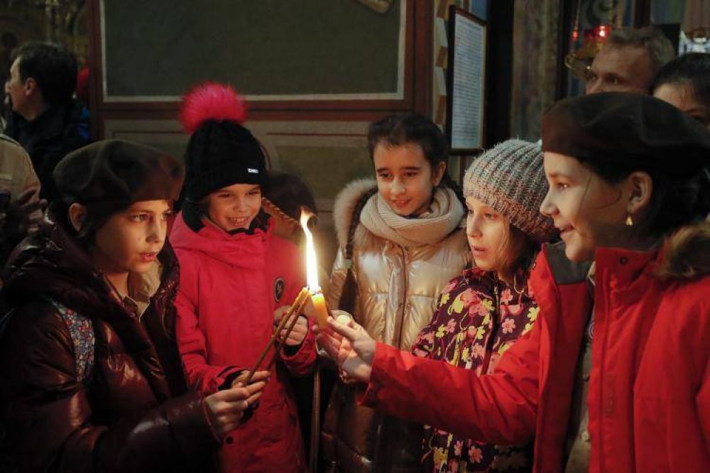 Mons. Schevchuk: 'Que cada ni�o ucraniano sea un signo de esperanza en esta Navidad'
