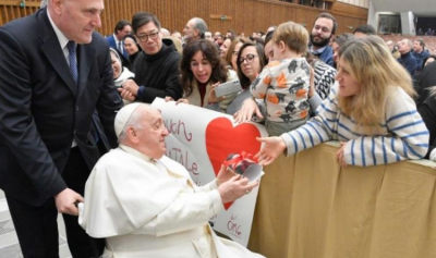 El Papa env�a saludos navide�os a los empleados del Vaticano