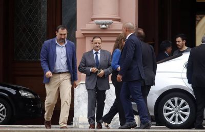 Tras la cena de lujo en Madrid, Quintela le pidi� a Alberto que deje la presidencia del PJ