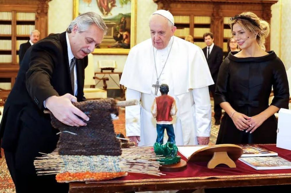 El papa Francisco recibe a Alberto Fernndez y hay expectativa por la visita de Milei