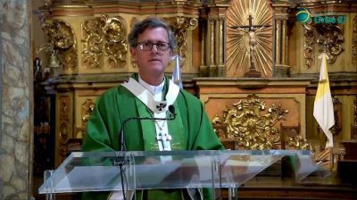 Por qué el arzobispo porteño invita a colgar un cartel que diga 'Vengan y lo verán'