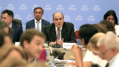 Nuevo mensaje del Gobierno al Congreso: �El presidente Milei est� molesto porque cada d�a que pasa sin avanzar con la ley se complica la situaci�n�