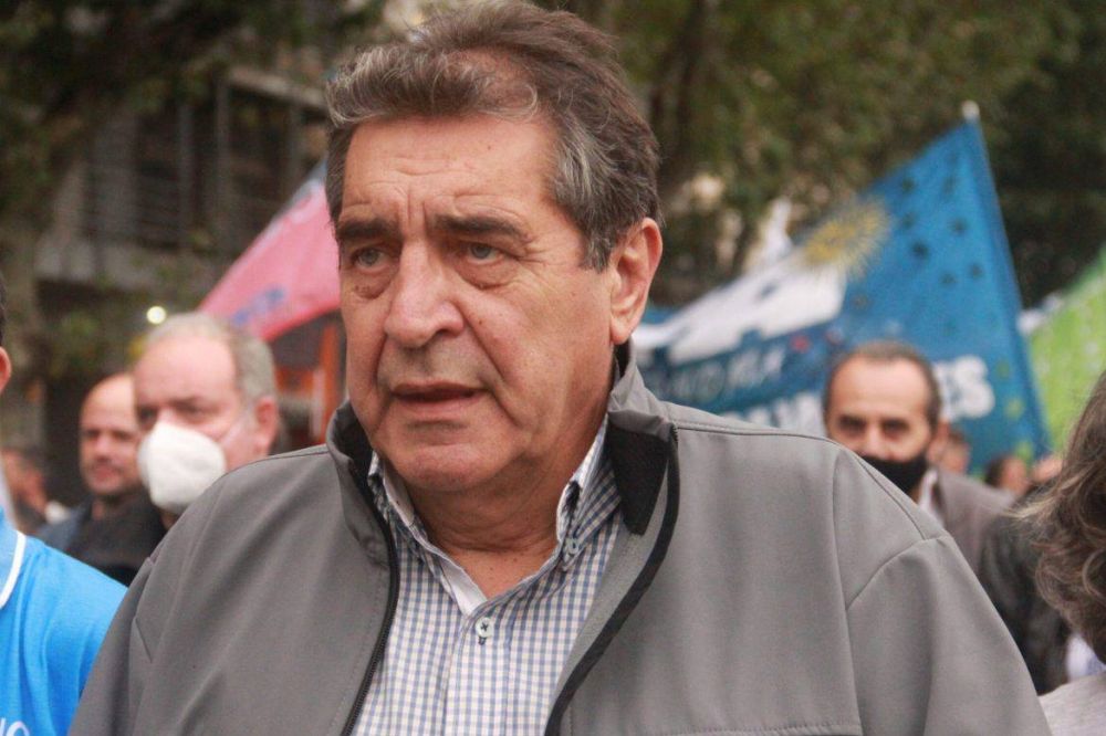 Cachorro Godoy denuncia al proyecto de Ley �mnibus y Mega DNU como �Traici�n a la Patria� y �Latrocinio�